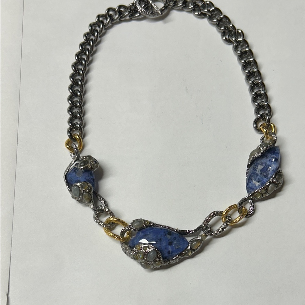 Elegant Blue and Gold Necklace